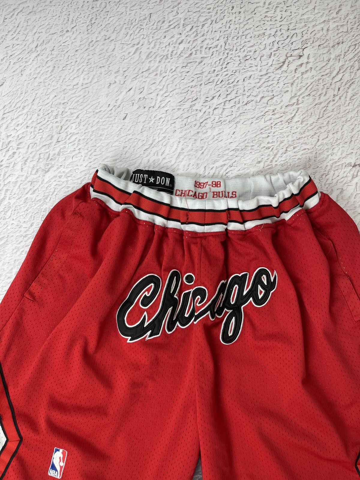 NBA Chicago Bulls Just Don vintage made in USA shorts 1997-98 Size US 30 / EU 46 - 6 Thumbnail