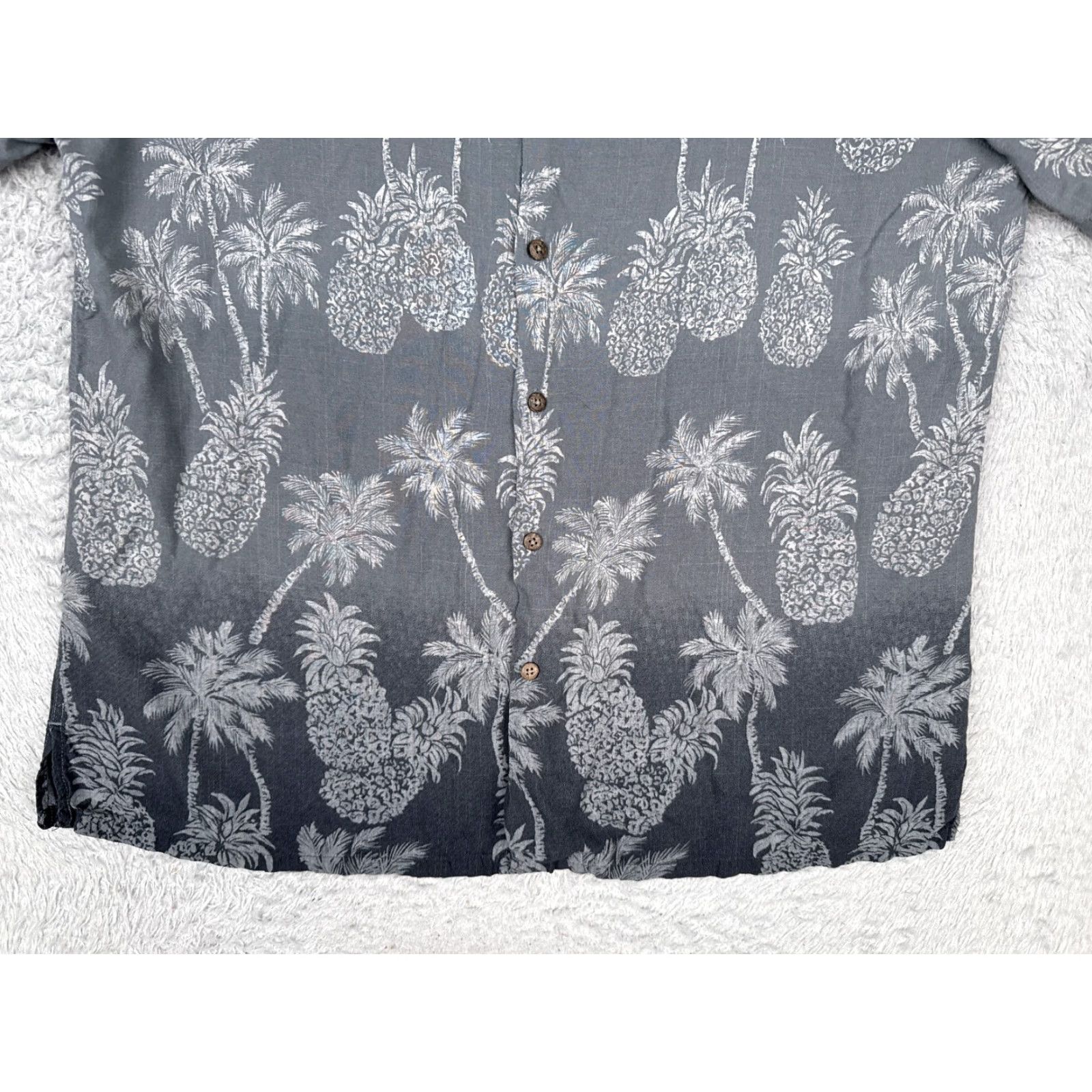 Vintage Batik Bay Shirt Men XL Gray Floral Pineapple Hawaiian Button Up Rayon Size US XL / EU 56 / 4 - 5 Thumbnail