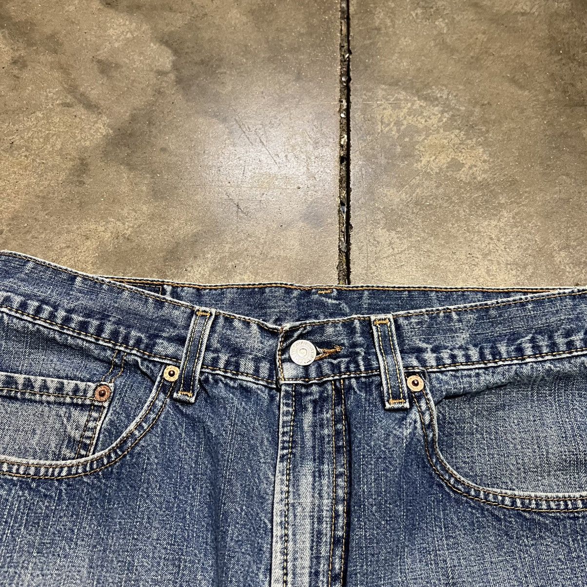 Levi's Vintage 90s Levis 569 Baggy Denim Shorts Loose Fit Skater Size US 32 / EU 48 - 11 Thumbnail