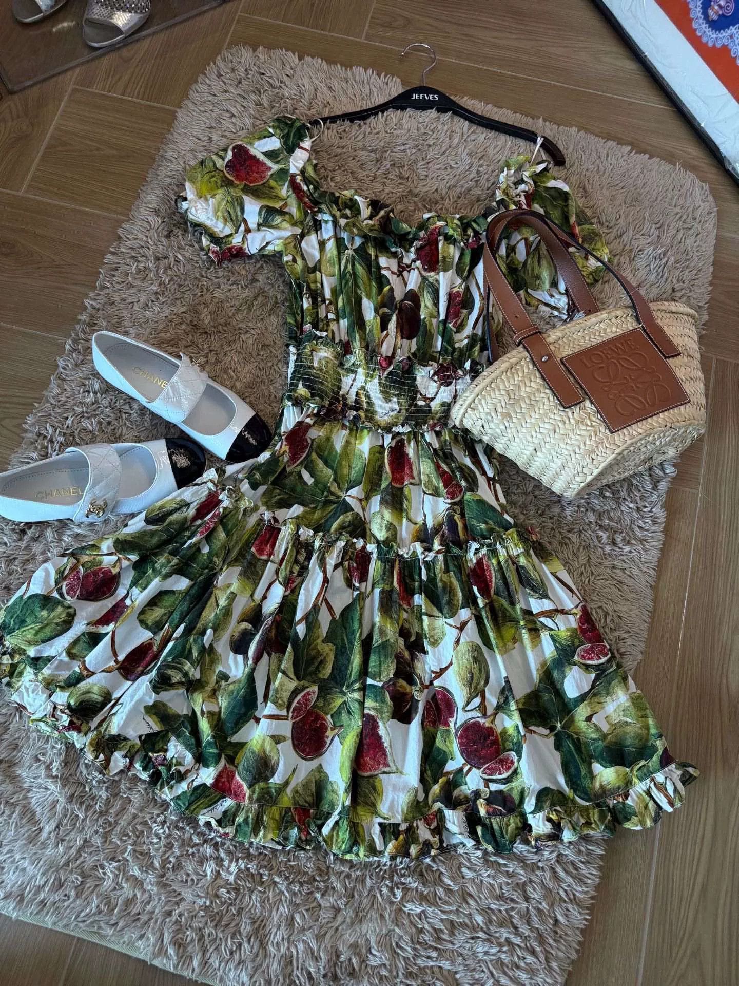 Dolce & Gabbana Dolce & Gabbana Fig Print Off-Shoulder Dress Size M / US 6-8 / IT 42-44 - 1 Thumbnail