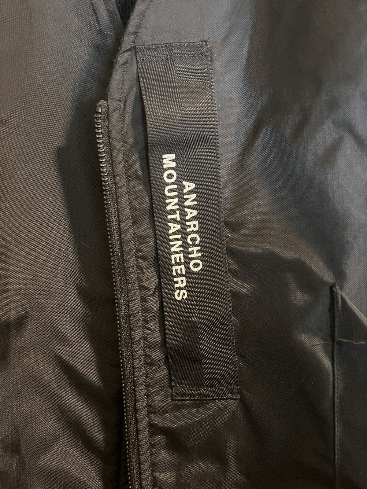 White Mountaineering White Mountaineering Anarcho Vest Size US XL / EU 56 / 4 - 2 Thumbnail