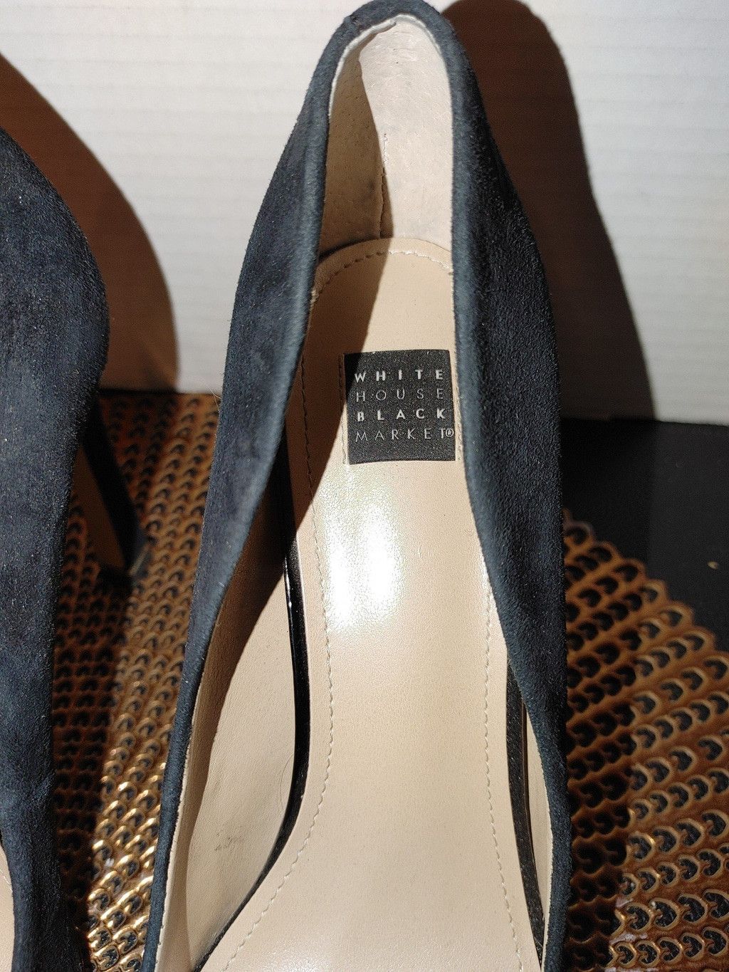 White House Black Market White House Black Market suede heels size 10m Size US 10 / IT 40 - 3 Thumbnail