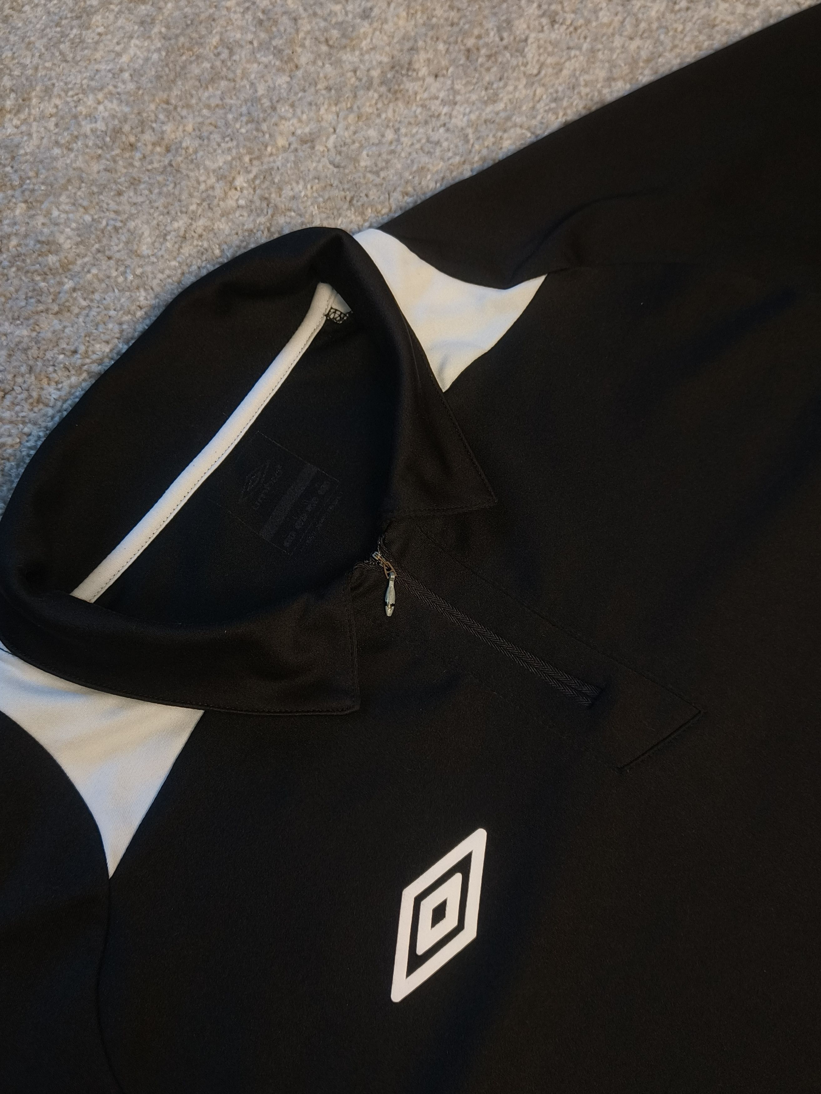 Umbro × Vintage Umbro Short-Sleeve 1/5 Polo Jersey Size US M / EU 48-50 / 2 - 3 Thumbnail