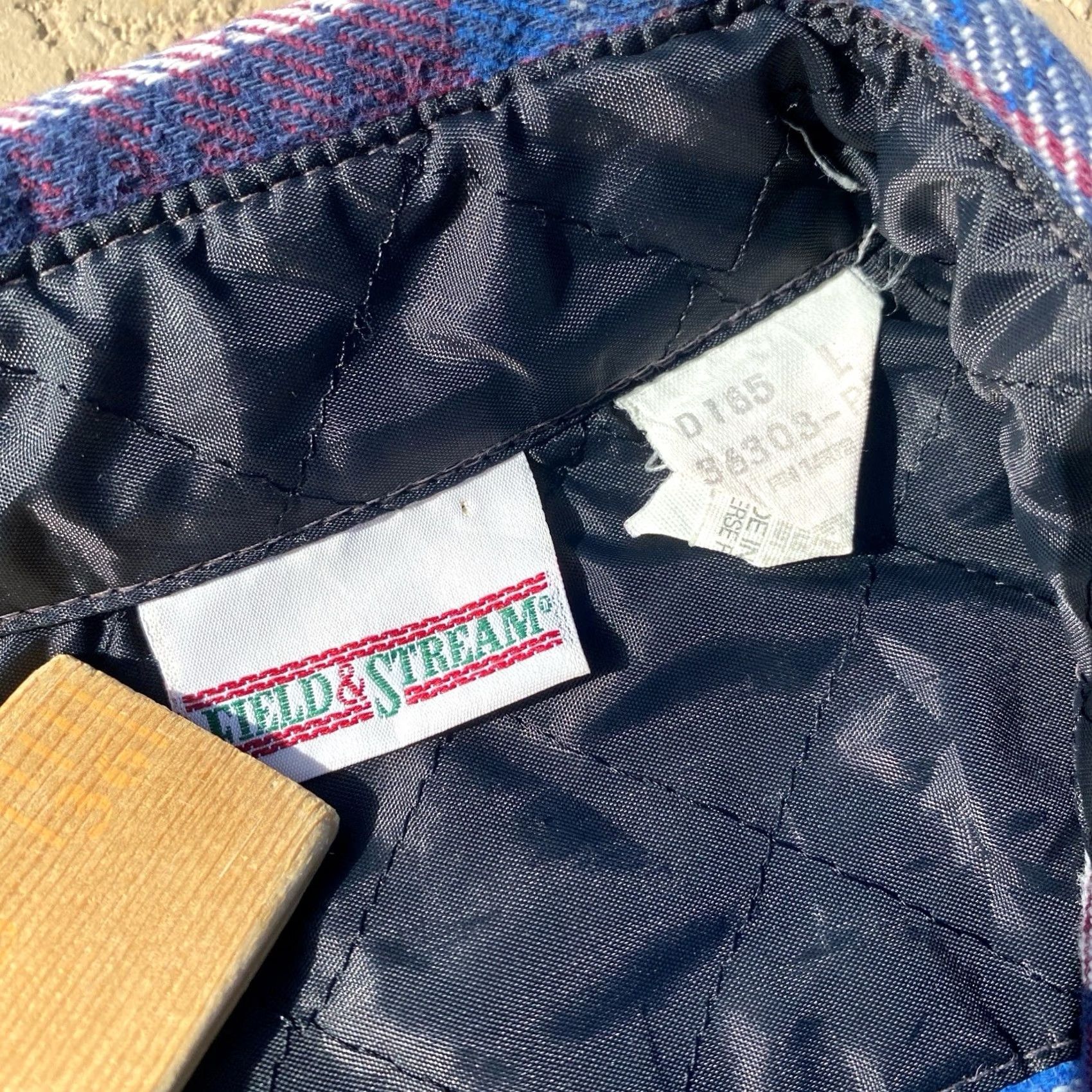 Vintage VINTAGE Field & Stream Plaid Flannel Shirt Coat L Mens Large Quilted Insulated Pockets Long Sleeve Size US L / EU 52-54 / 3 - 3 Thumbnail