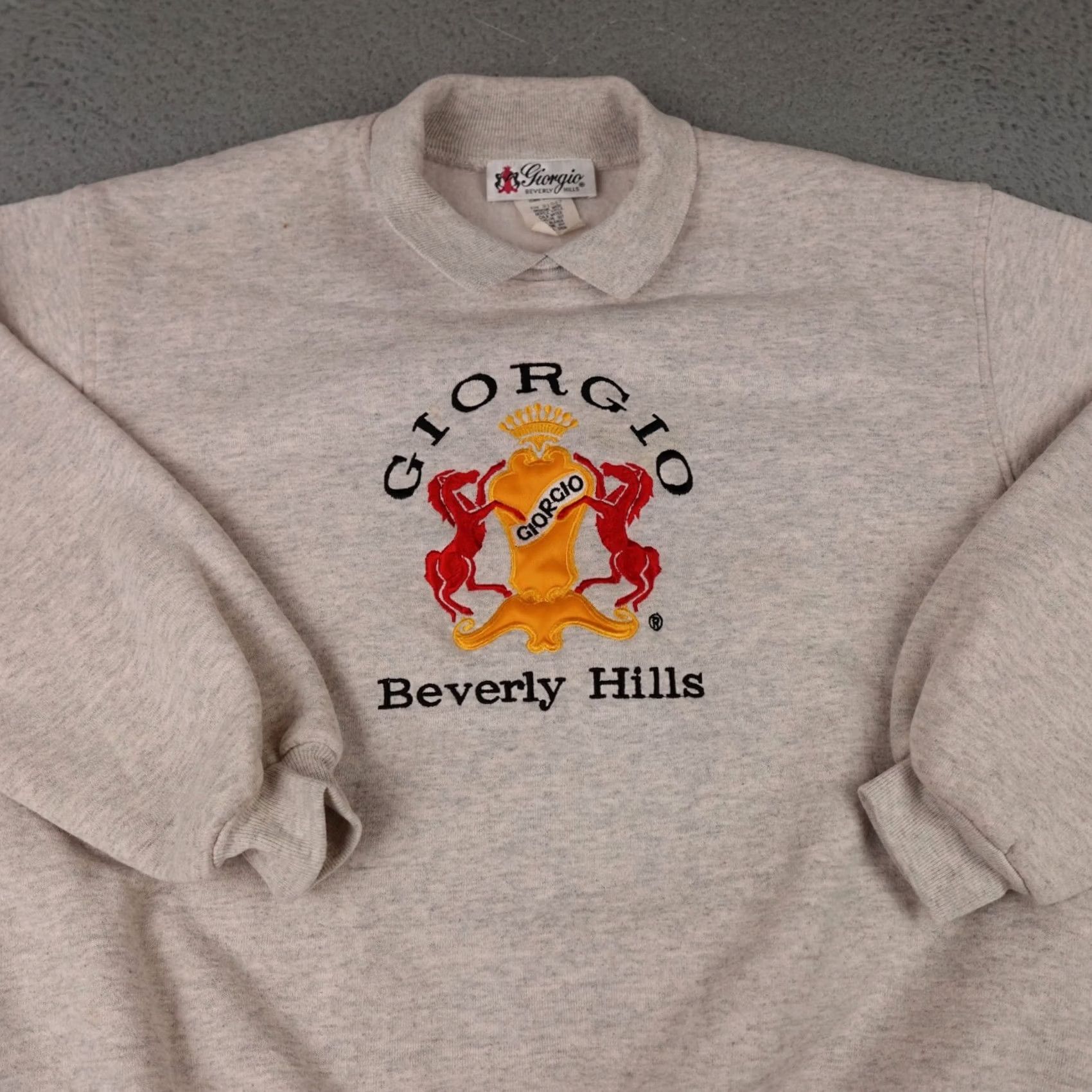 Vintage VINTAGE Giorgio Beverly Hills Sweatshirt Womens L Gray Horse Crest Collared Pullover Size L / US 10 / IT 46 - 4 Thumbnail