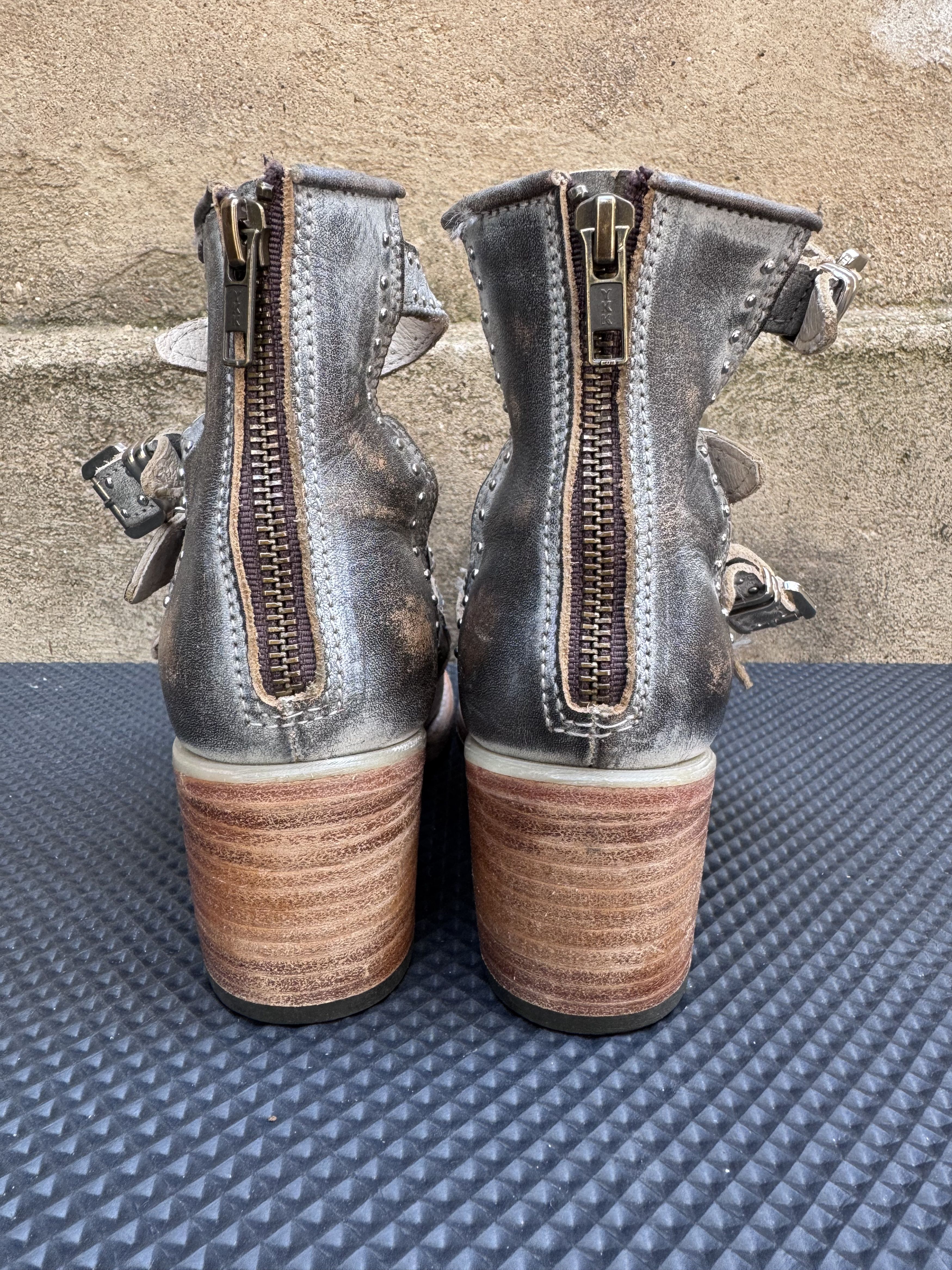 FREEBIRD Freebird Felicity Bootie/Boot/Shootie Ice Gray Size US 8 / IT 38 - 5 Thumbnail