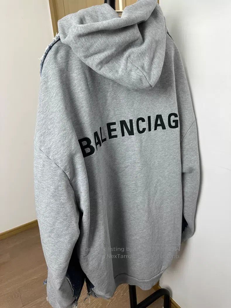 Balenciaga Balenciaga Embroidered Logo Hooded Denim Jacket Size US S / EU 44-46 / 1 - 2 Thumbnail