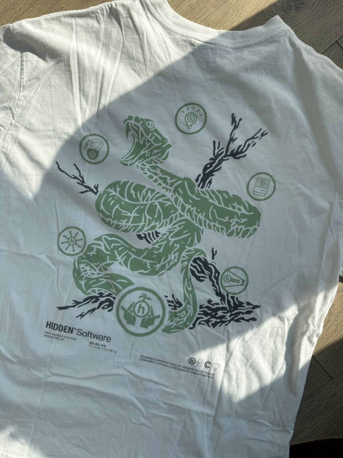 HIDDEN HIDDEN NY Snake Tee Size US L / EU 52-54 / 3 - 6 Thumbnail