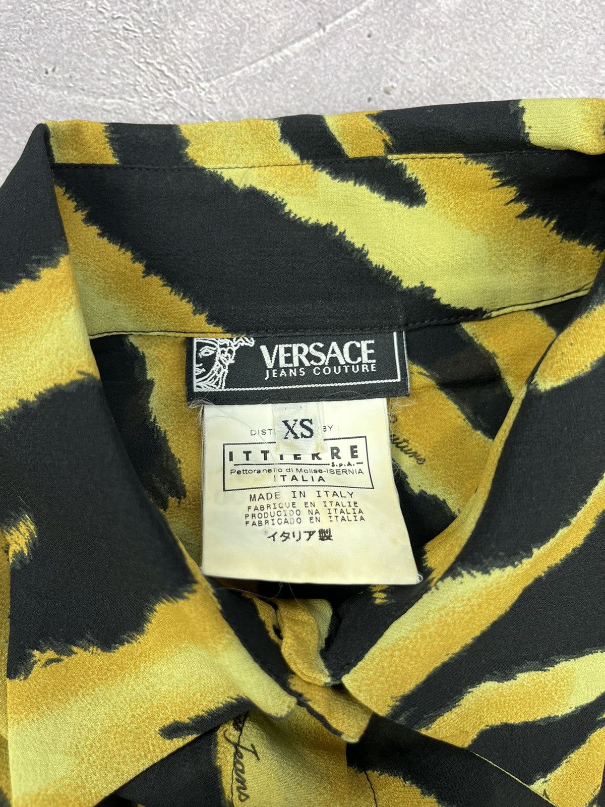 Versace Jeans Couture 🔥Versace Jeans Couture women abstrac silk Longsleeve shirt Size XS / US 0-2 / IT 36-38 - 9 Thumbnail