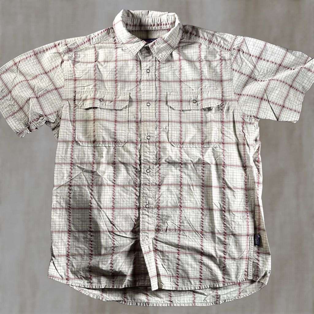 Patagonia Patagonia Shirt Mens Medium Beige Plaid Nylon Short Sleeve Hiking Button Up Mens Casual Outdoor Lightweight Pockets 90s Style? Size US M / EU 48-50 / 2 - 1 Thumbnail