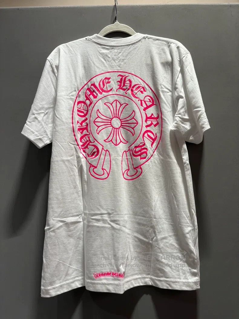 Chrome Hearts CHROME HEARTS Size M Pink horseshoe white short sleeves Size US M / EU 48-50 / 2 - 3 Thumbnail