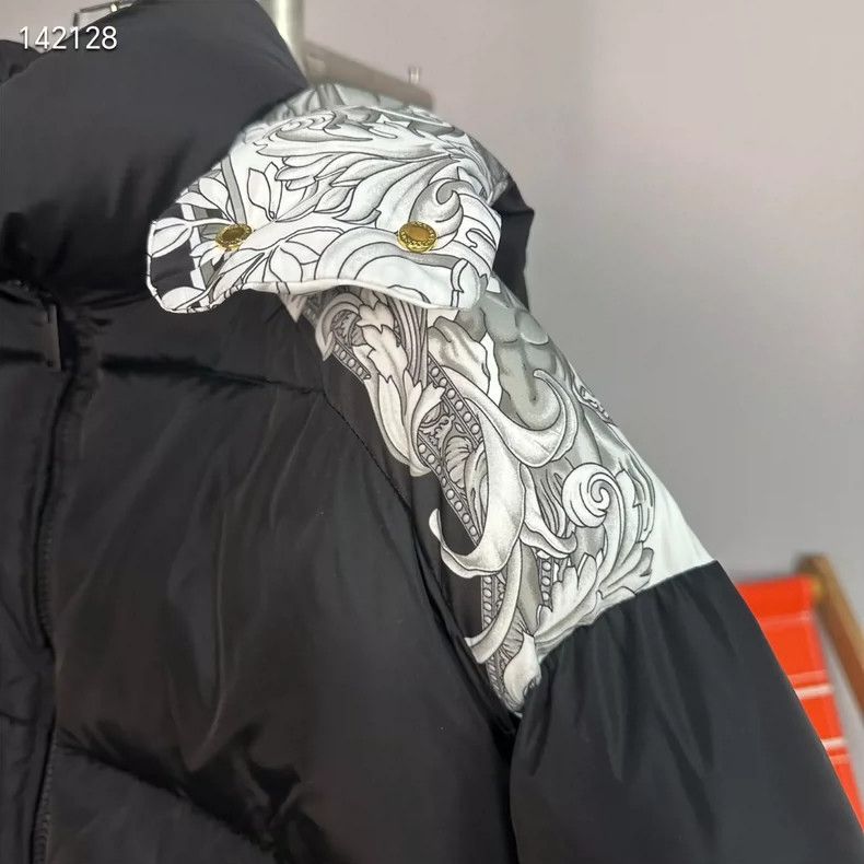 Versace Versace Black and white color matching bread suit Size M / US 6-8 / IT 42-44 - 4 Thumbnail