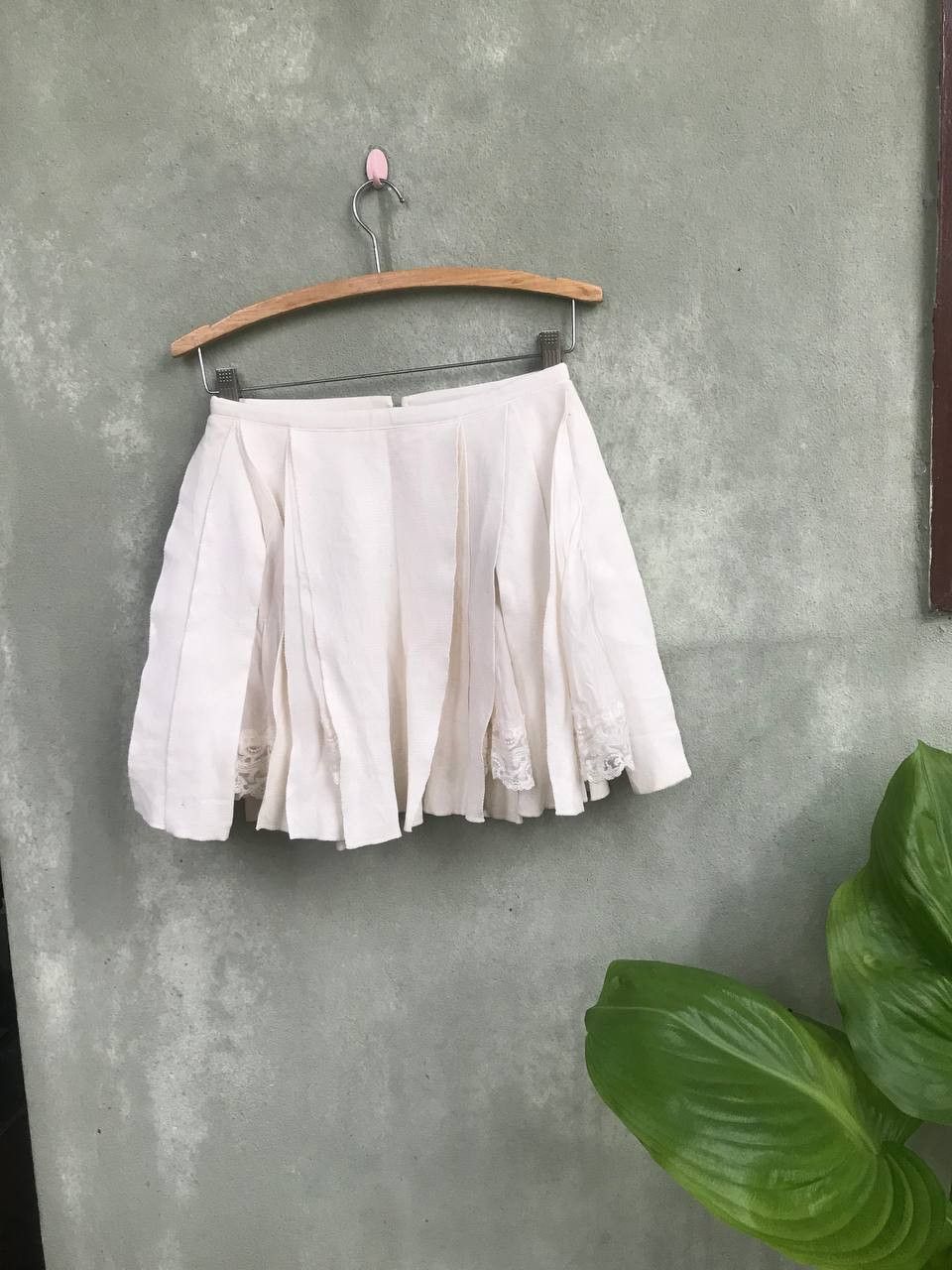 Sacai Very Rare Design Sacai Skirt Size 27" / US 4 / IT 40 - 1 Thumbnail