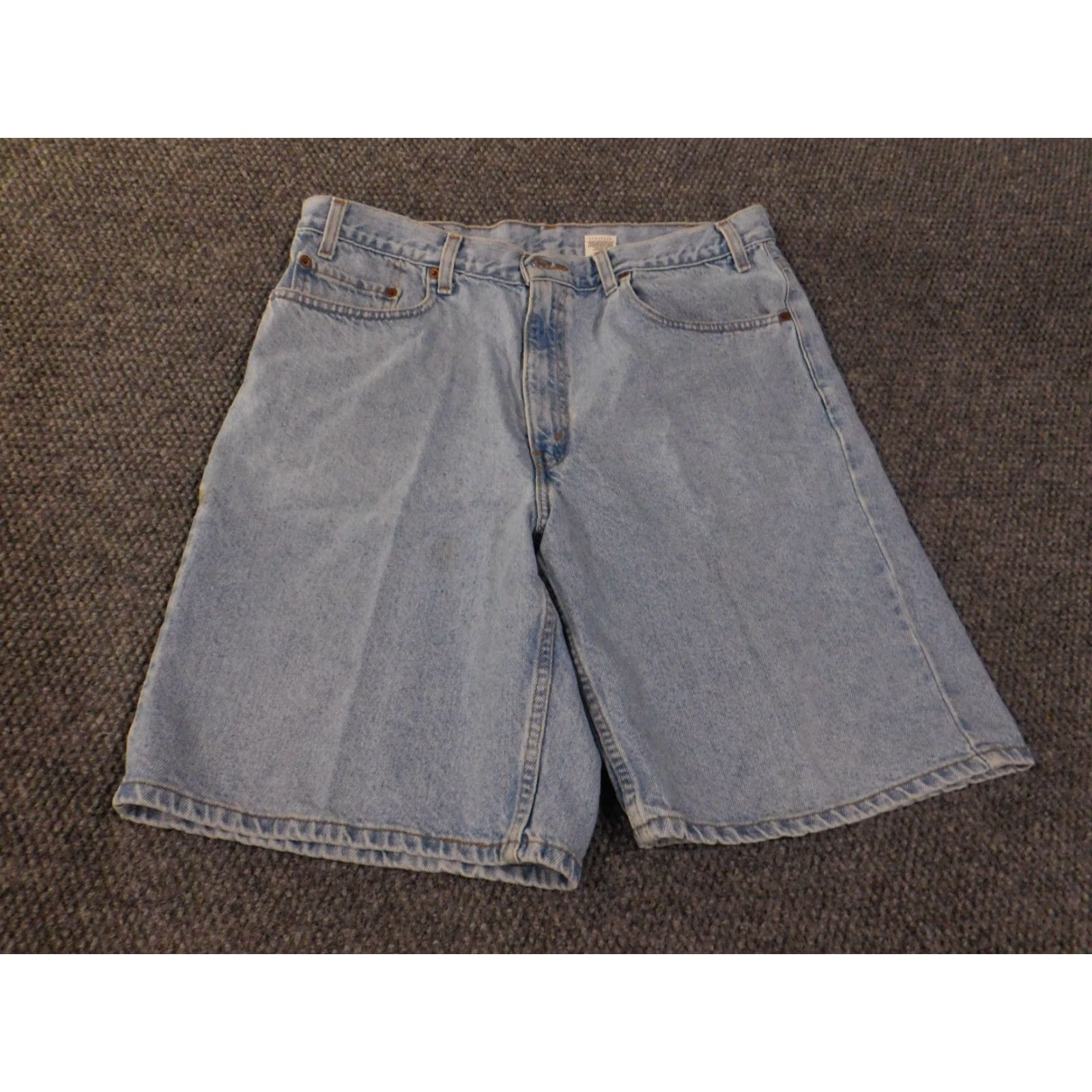 Levi's Levi's 550 Shorts 38 Mens Vintage Blue Denim Y2K 2001 Retro Light Wash Chino Casual Mens Regular 38 Blue Denim Levi's Medium Blue Jeans Shorts Size US 38 / EU 54 - 3 Thumbnail
