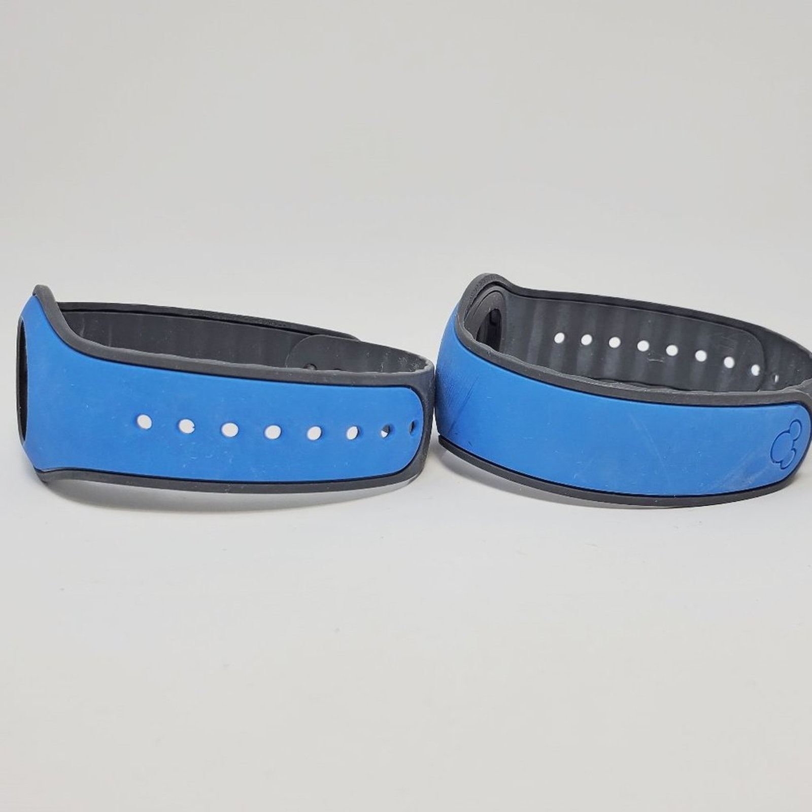 Disney Disney Blue Pair of MagicBands Great for Couples Size ONE SIZE - 8 Thumbnail
