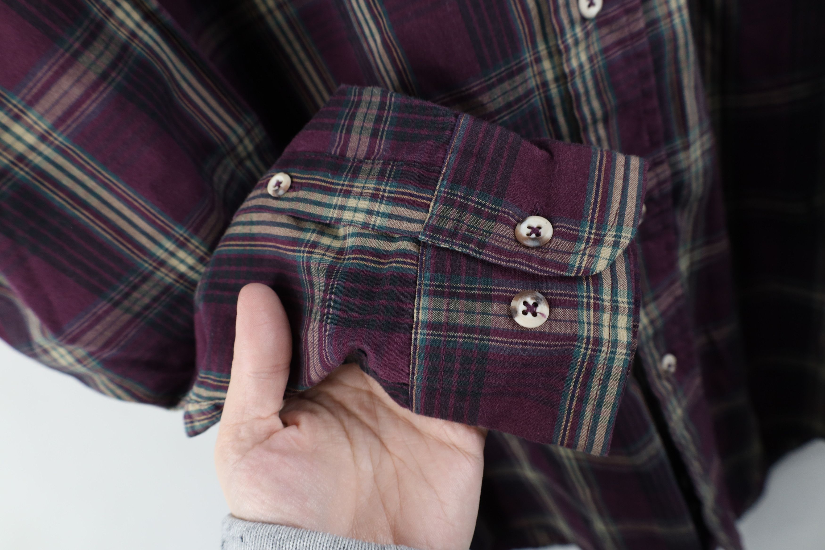 Eddie Bauer × Vintage Vintage 90s Eddie Bauer Poplin Collared Button Down Shirt Size US L / EU 52-54 / 3 - 4 Thumbnail