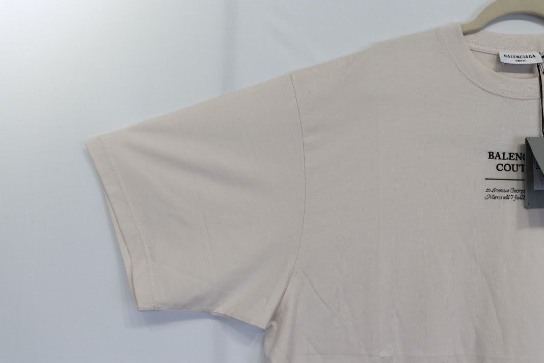 Balenciaga o1rshd1 T-Shirt in Ivory White Size US L / EU 52-54 / 3 - 3 Thumbnail