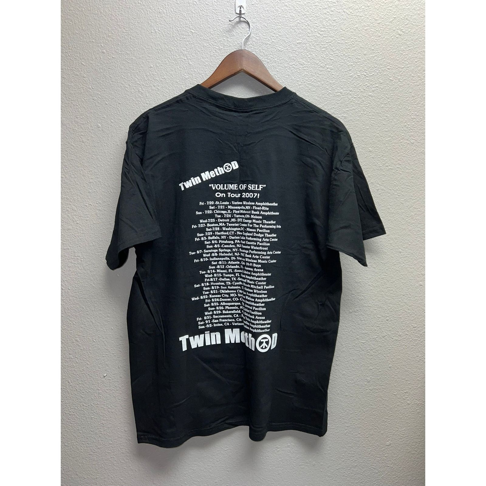 Gildan 2007 Twin Method The Volume Of Self Tour Nu Metal Shirt L Size US L / EU 52-54 / 3 - 6 Thumbnail