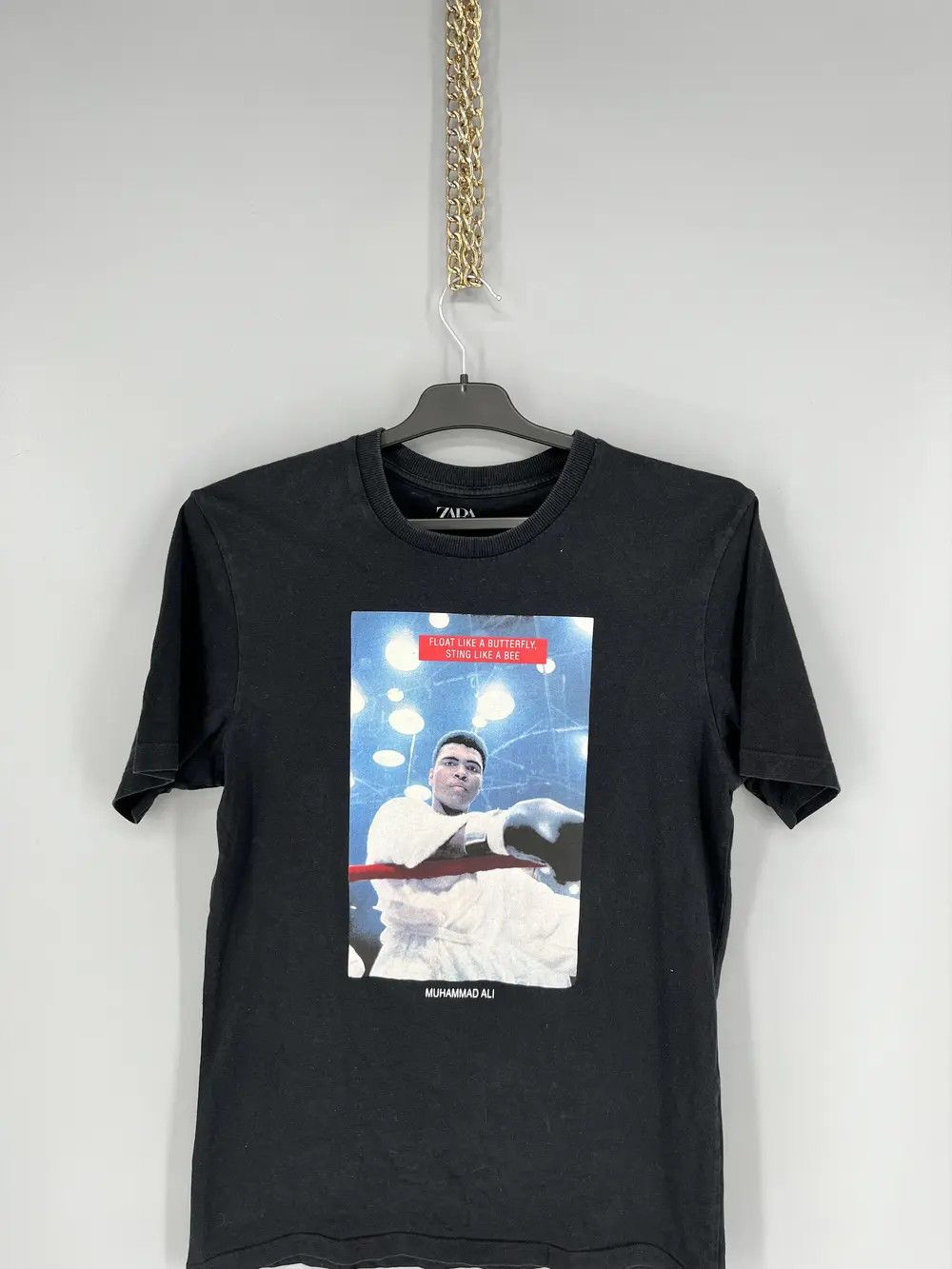 Vintage Y2K The Greatest Muhammad Ali American Boxer Faded Tshirts Size US M / EU 48-50 / 2 - 6 Thumbnail
