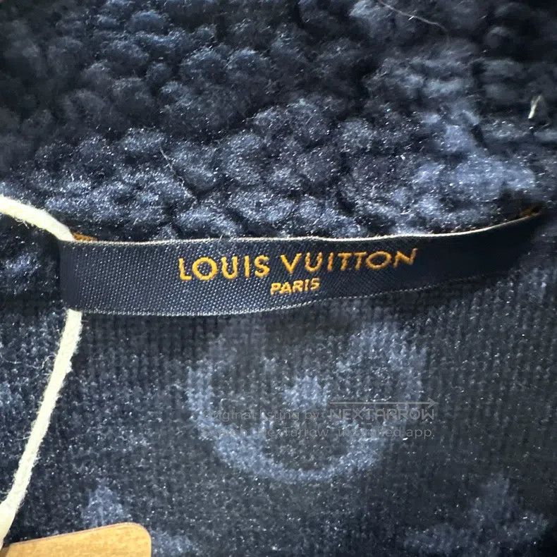 Louis Vuitton Louis Vuitton Full-print jacquard suede Logo zip jacket Size US S / EU 44-46 / 1 - 3 Thumbnail