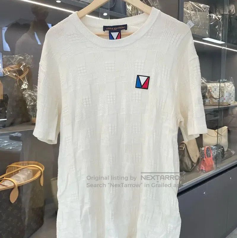 Louis Vuitton Louis Vuitton White Women's T. Size L / US 10 / IT 46 - 1 Thumbnail