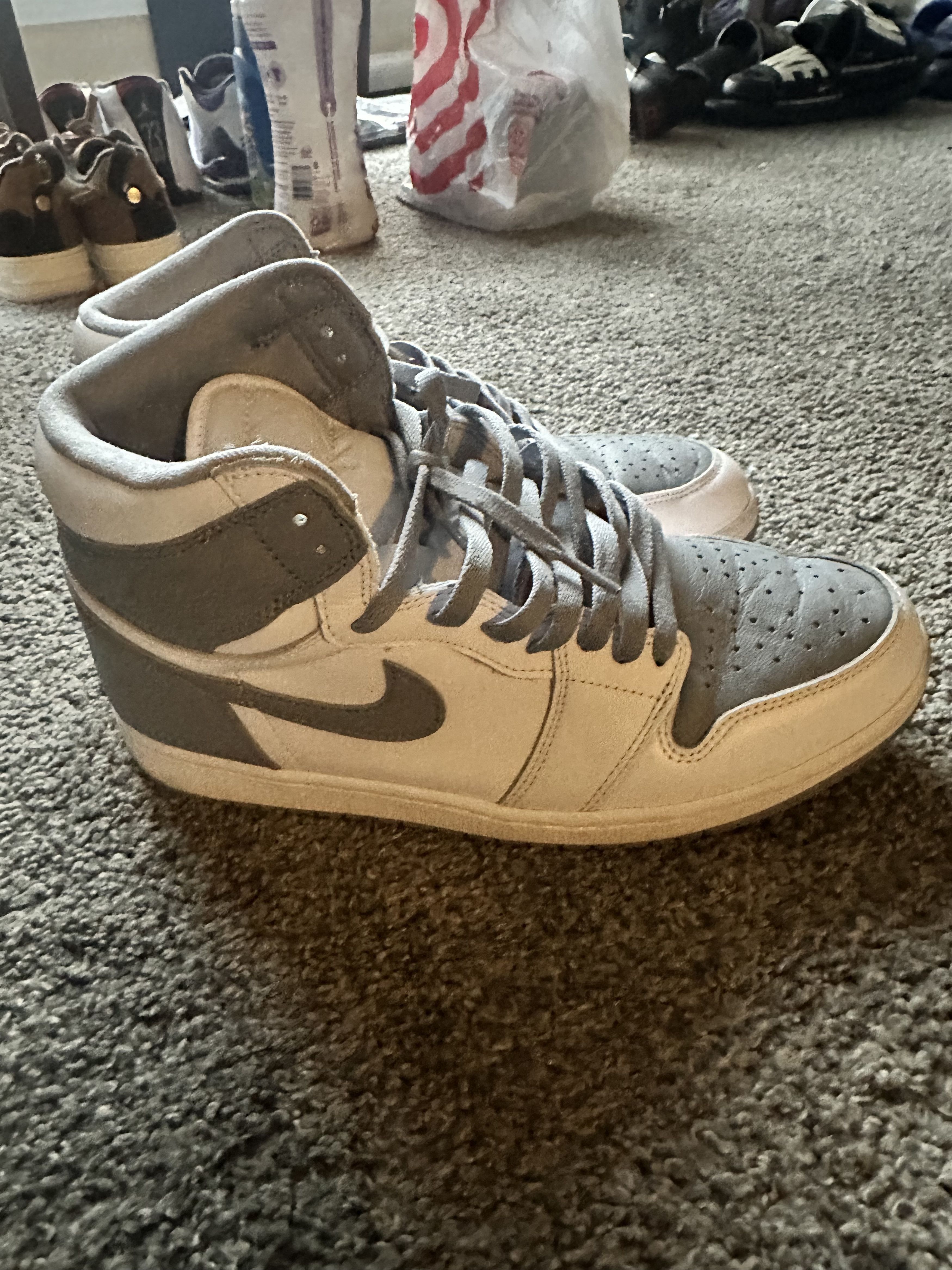 Jordan Brand Air Jordan 1 High Retro OG Stealth Size US 10 / EU 43 - 3 Thumbnail