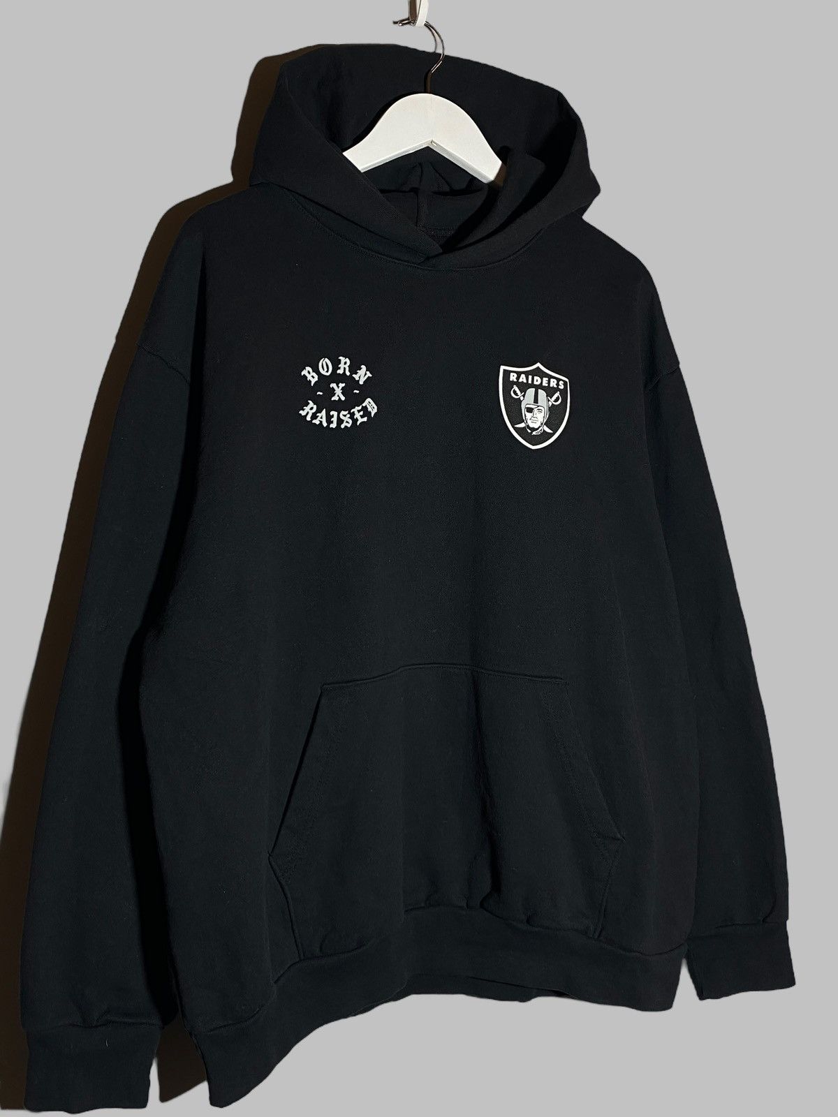Born X Raised × NFL Born x Raised Raiders Black Cotton Hoodie Men’s USA NFL Size US XL / EU 56 / 4 - 3 Thumbnail