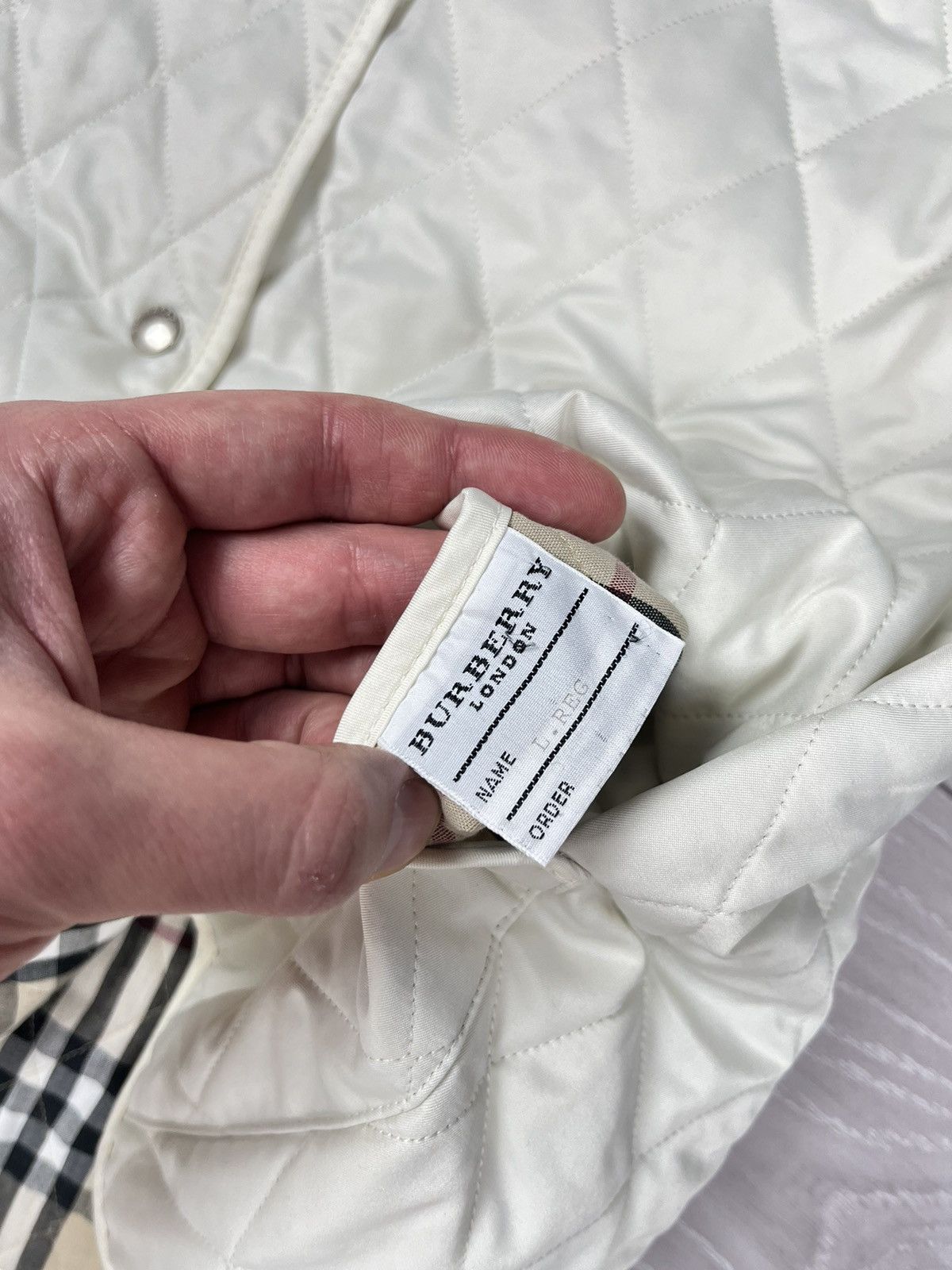 Burberry Burberry London White Quilted Nova Check Womens Jacket Size L / US 10 / IT 46 - 13 Thumbnail