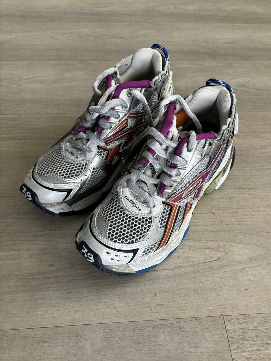 Balenciaga Balenciaga Runner Sneakers Size US 9 / IT 39 - 1 Thumbnail