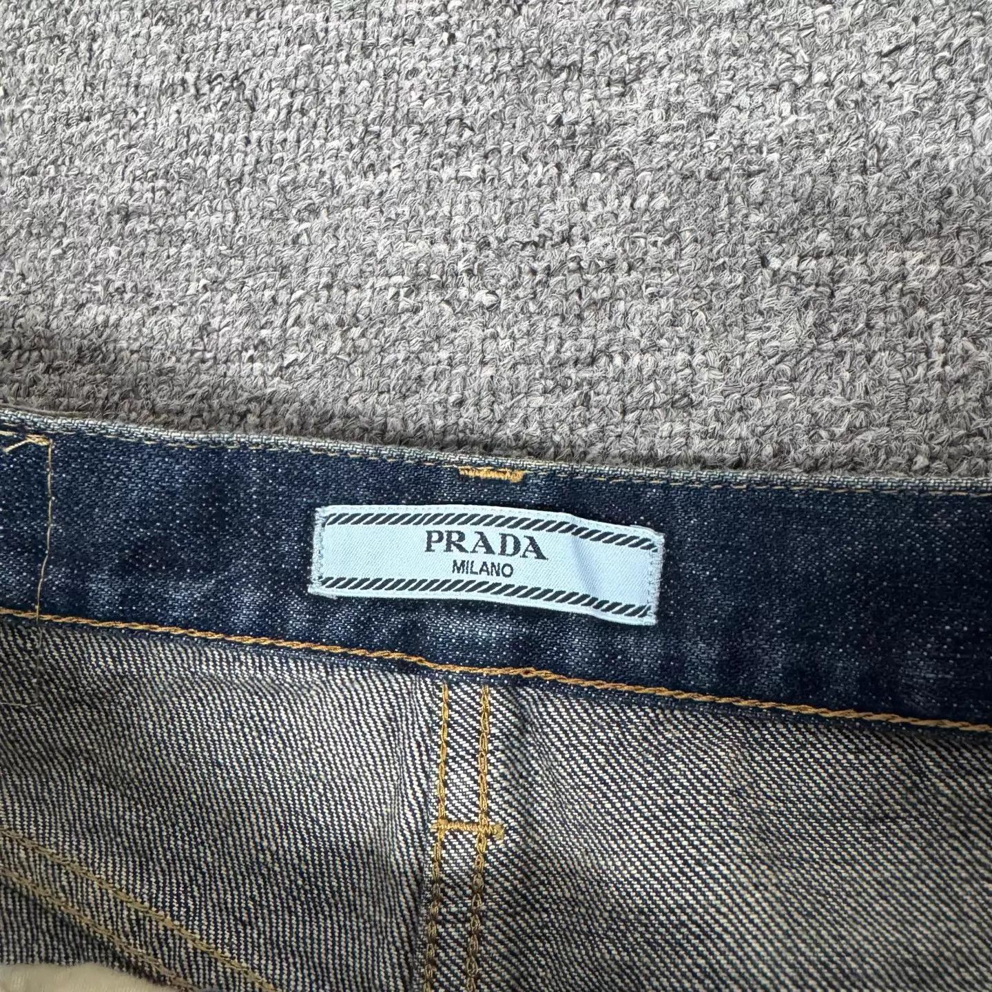 Prada Prada 26 Distressed Washed Back Patch Logo Jeans 99new Size 26" / US 2 / IT 38 - 6 Thumbnail