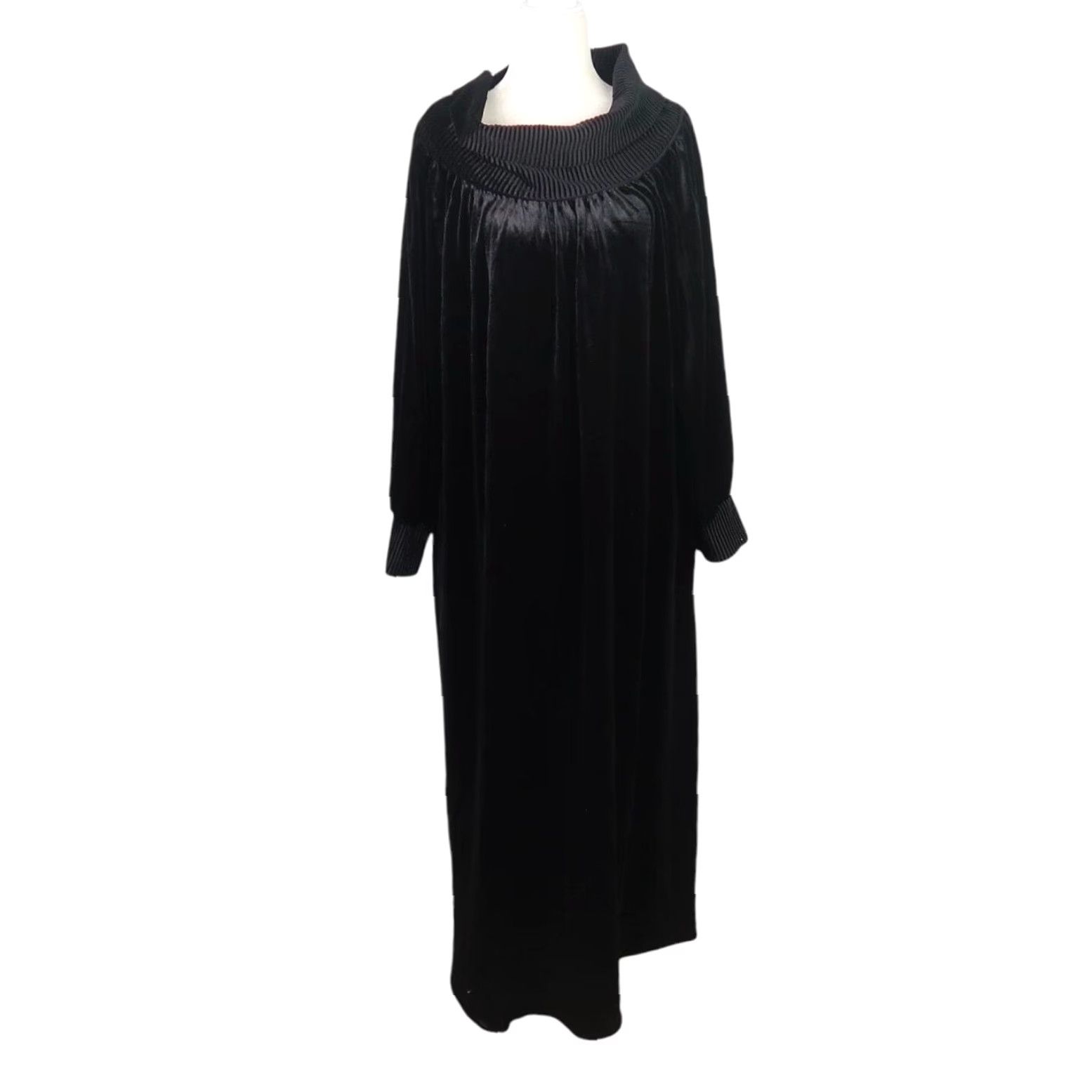 Velvet VINTAGE Lisanne black velvet long sleeve maxi nightgown dress L 80s Women Size L / US 10 / IT 46 - 2 Thumbnail