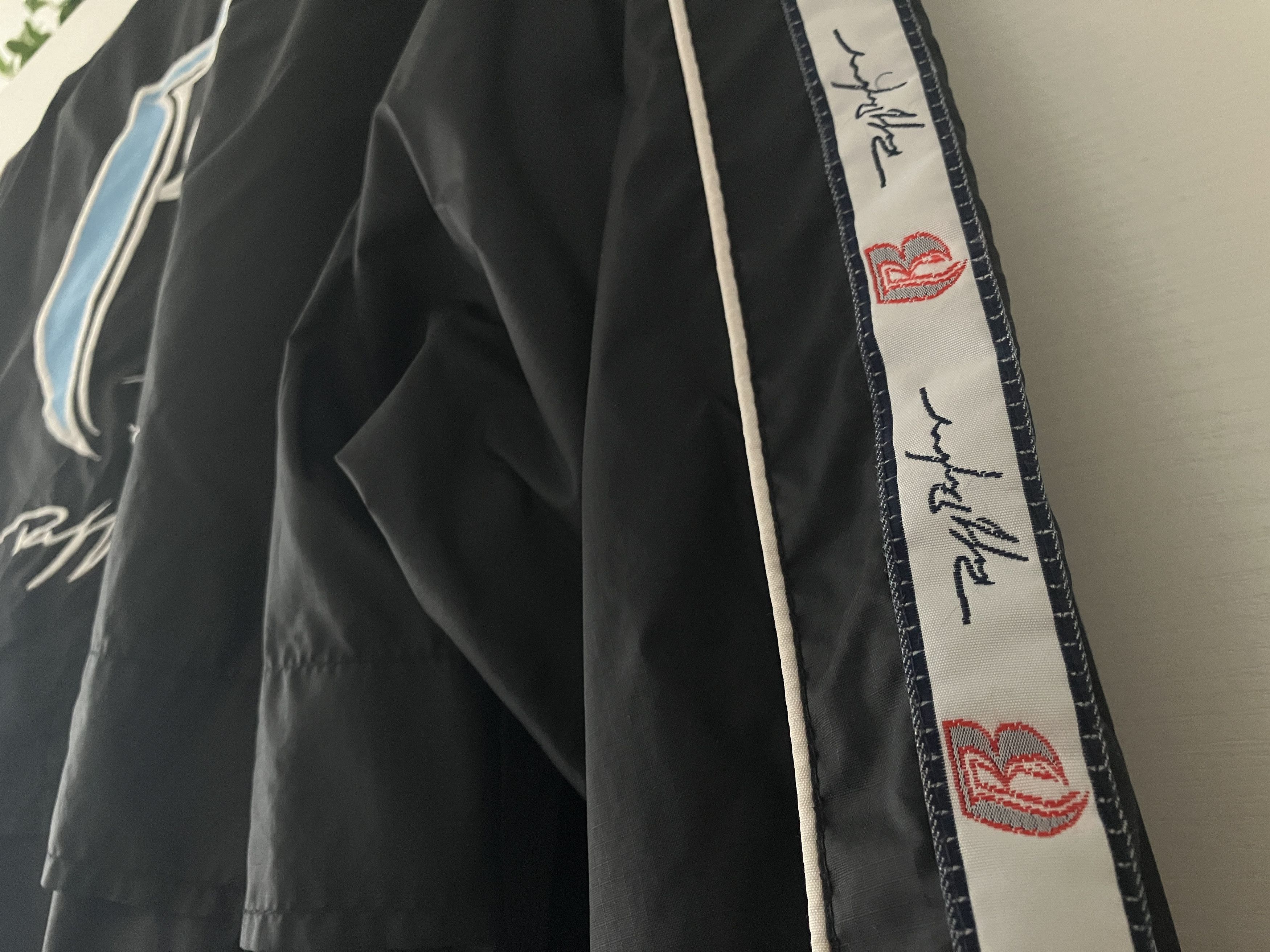 Rap Tees × Ruff Ryders × Vintage RARE 90S RUFF RYDERS NYLON WINDBREAKER Size US M / EU 48-50 / 2 - 4 Thumbnail