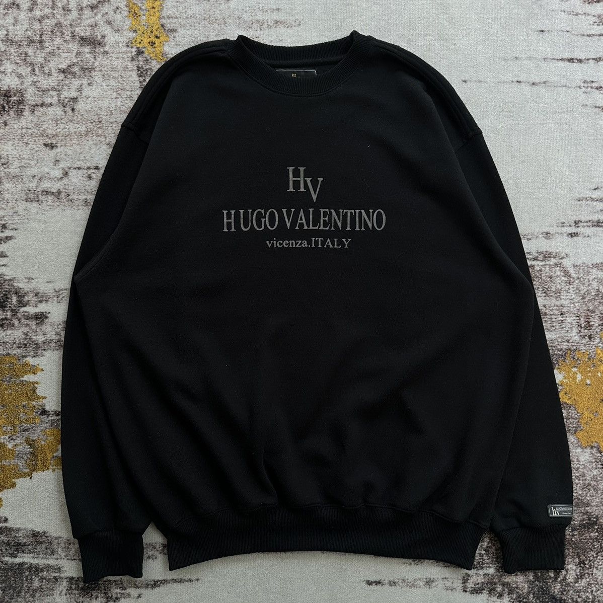 Japanese Brand VINTAGE HV HUGO VALENTINO VICENZA ITALY SPELL OUT Size US L / EU 52-54 / 3 - 3 Thumbnail