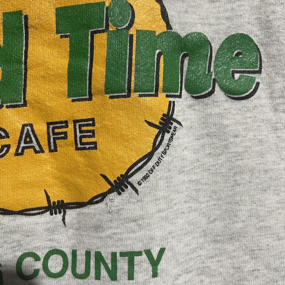 Fruit Of The Loom Vintage 1993 Hard Time Café King County Sweatshirt Size US L / EU 52-54 / 3 - 6 Thumbnail