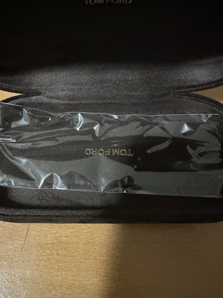 Tom Ford FT0832-N Size ONE SIZE - 2 Thumbnail