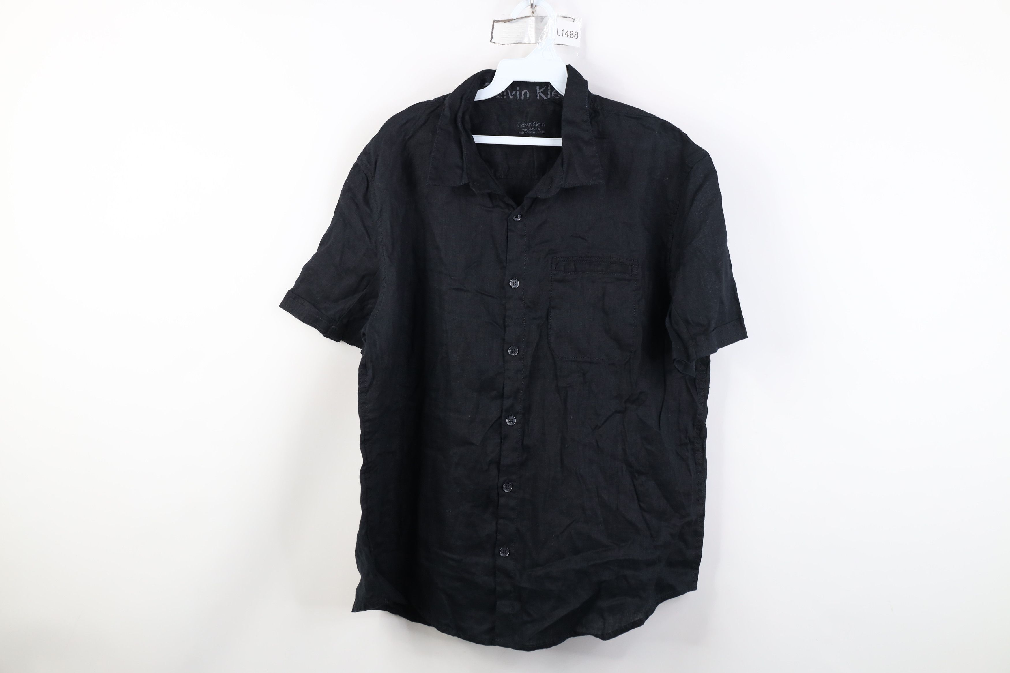 Calvin Klein Vintage Calvin Klein Short Sleeve Collared Button Shirt Size US L / EU 52-54 / 3 - 1 Thumbnail