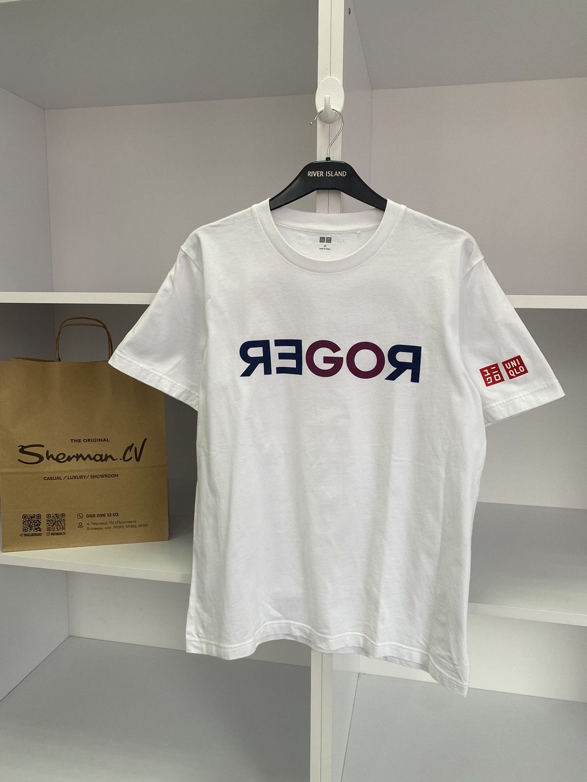 Uniqlo × Vintage Uniqlo Roger Federer ROGER Tennis T-Shirt Short Sleeve Tee Size US M / EU 48-50 / 2 - 3 Thumbnail