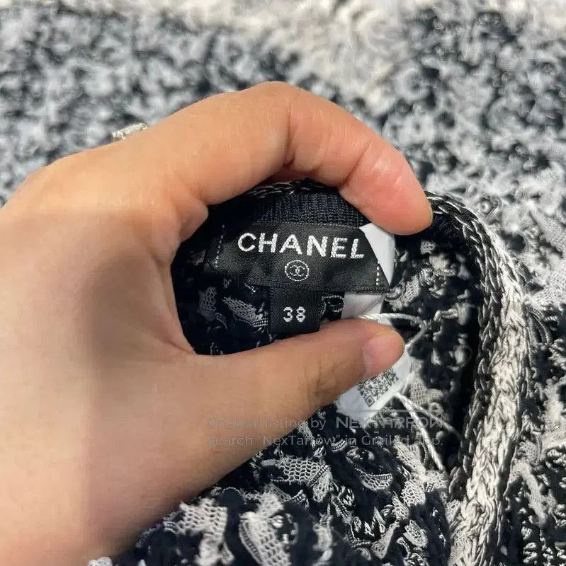 Chanel Chanel Multi-Color Winter Short Sleeve Dress . Size M / US 6-8 / IT 42-44 - 6 Thumbnail