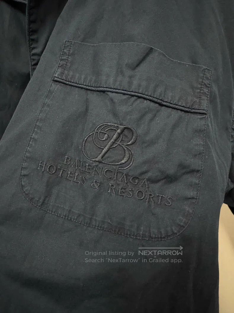 Balenciaga Balenciaga Pocket Embroidered Logo Shirt Short-sleeve Size XS / US 0-2 / IT 36-38 - 4 Thumbnail