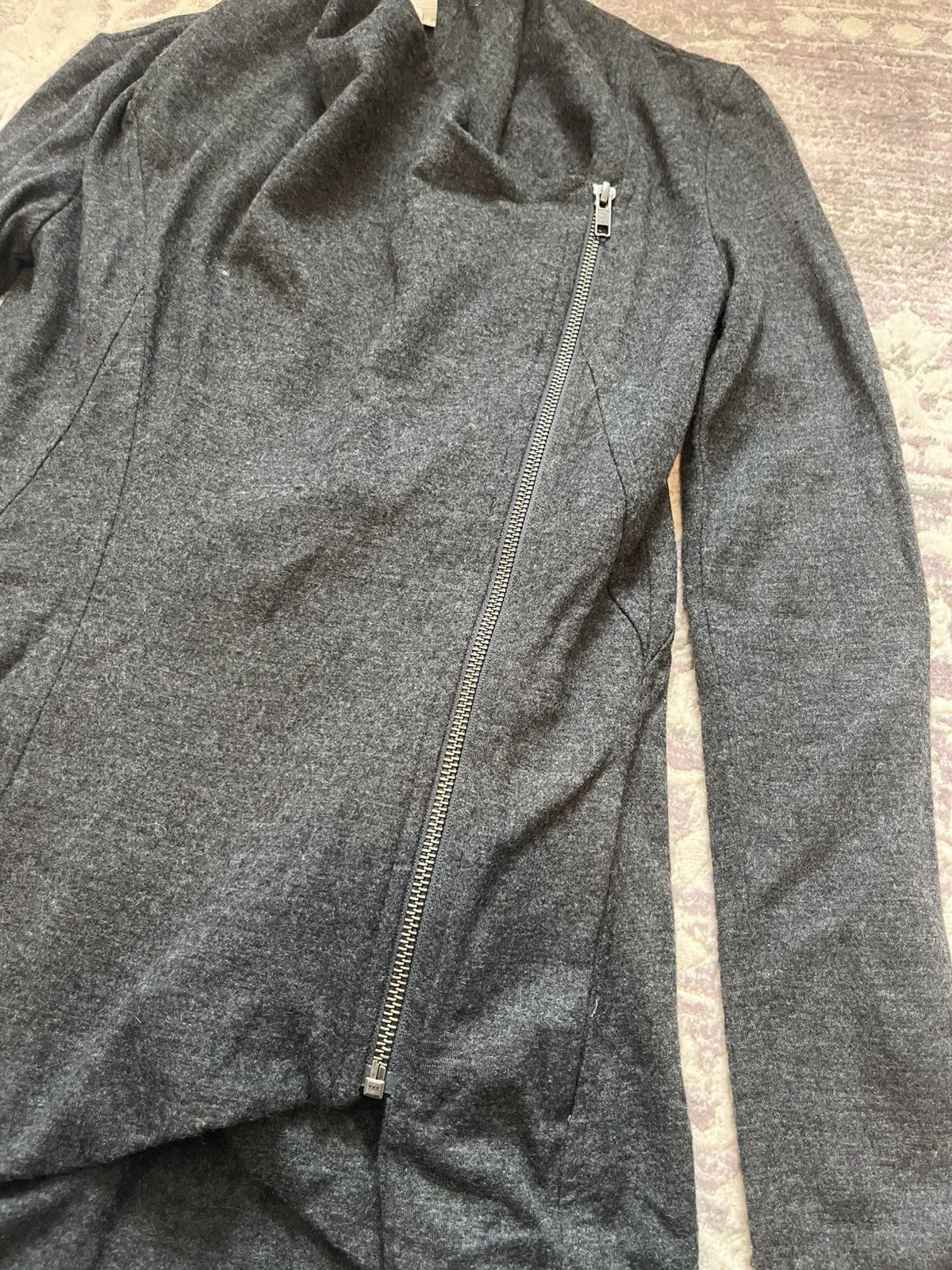 Helmut Lang Helmut Lang Asymmetrical Jacket Size S / US 4 / IT 40 - 2 Thumbnail