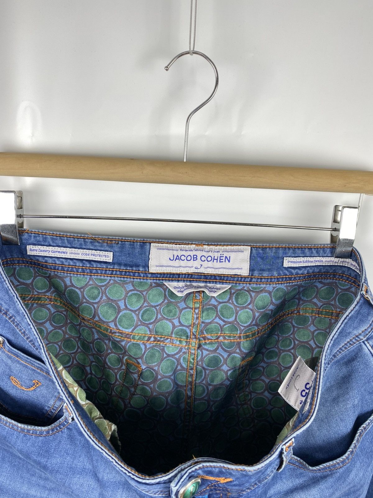 Jacob Cohen Jacob Cohen Luxury Comfort Slim Jeans Style 688 size 35 Size US 35 - 9 Thumbnail