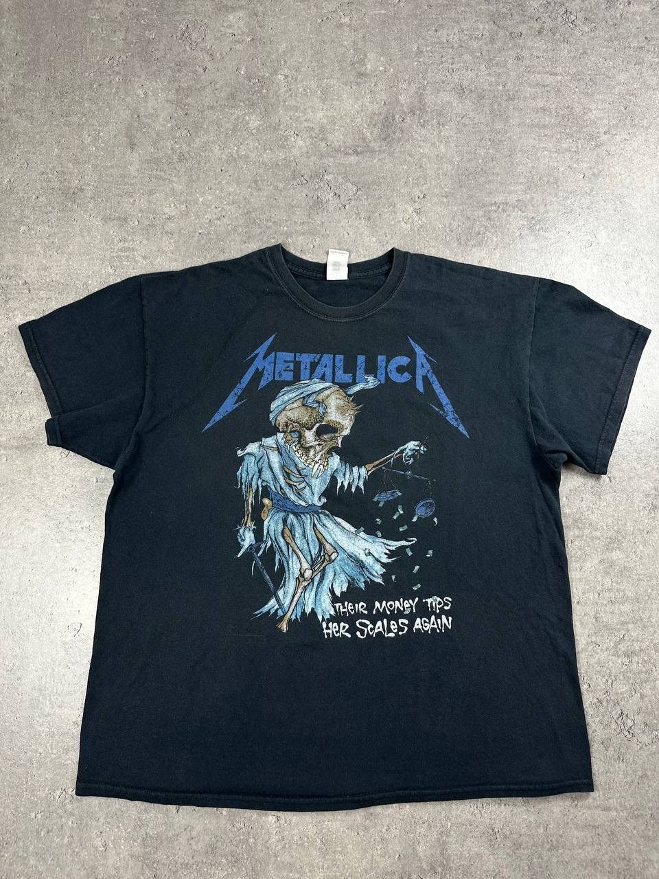 Gildan Faded T-Shirt Metallica - Their Money Tips Her Scales Again Size US XL / EU 56 / 4 - 2 Thumbnail