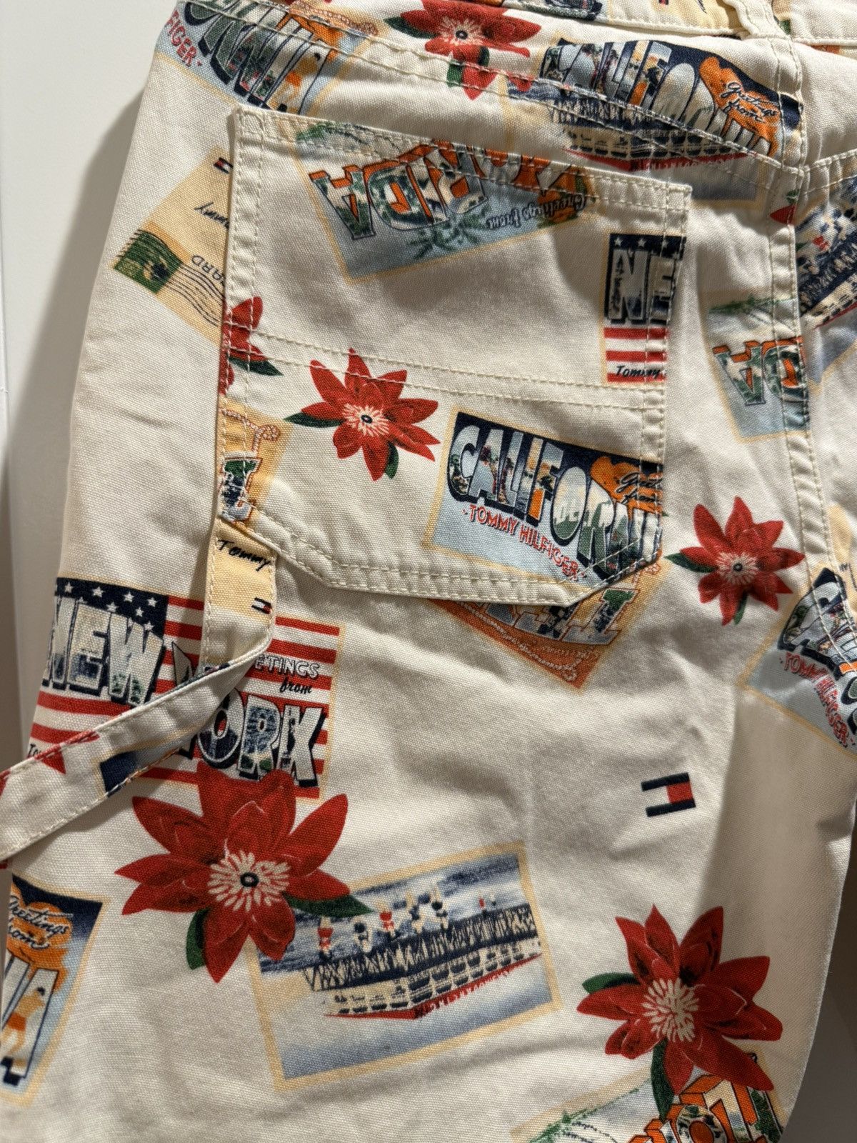 Tommy Hilfiger Tommy Hilfiger Postage Print Vintage Capri Jeans Size 27" / US 4 / IT 40 - 6 Thumbnail