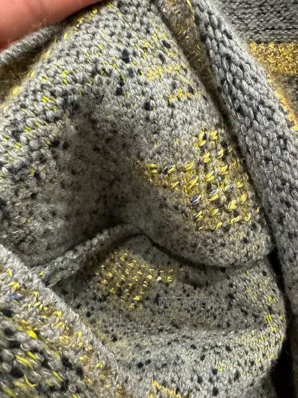 Chanel Chanel Grey Wool Blend Pullover Sweater . Size M / US 6-8 / IT 42-44 - 4 Thumbnail