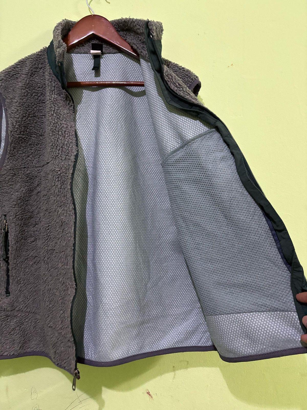 Patagonia Vintage Patagonia Vest Sherpa Fleece Design Size US L / EU 52-54 / 3 - 5 Thumbnail