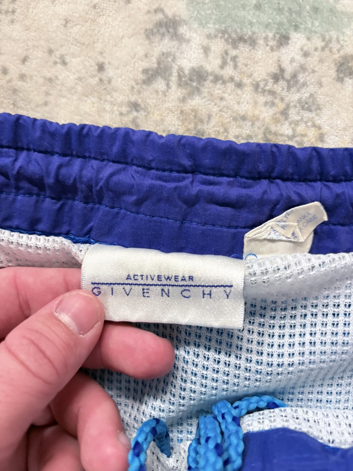 Givenchy 80’s Givenchy Activewear Board Shorts / Swim Trunk Shorts Size US 35 - 4 Thumbnail