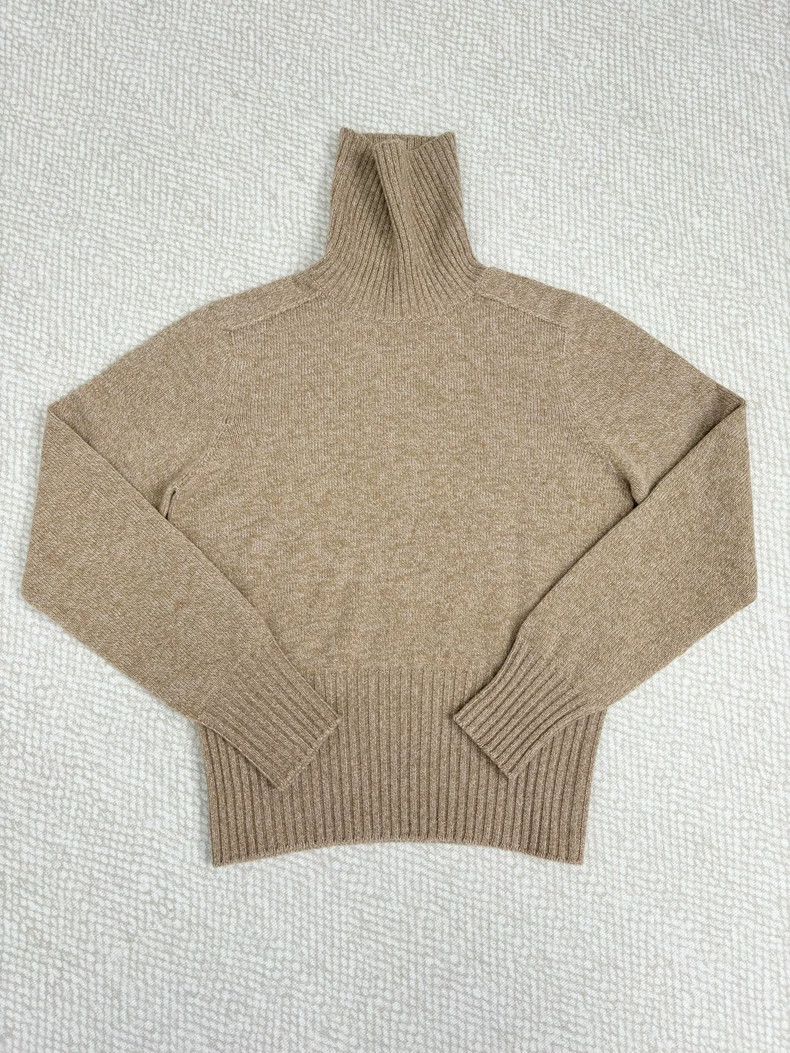 Loro Piana LORO PIANA Classic high collar sweater Size M / US 6-8 / IT 42-44 - 1 Thumbnail