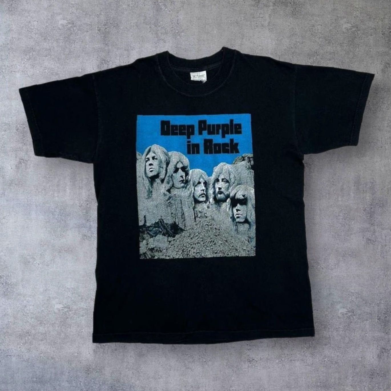 Vintage VINTAGE Screen Stars Deep Purple “In Rock” Graphic Print T-Shirt Black Medium Mens Rock Shirt Regular Short Sleeve 1970s 80s Size US M / EU 48-50 / 2 - 2 Thumbnail
