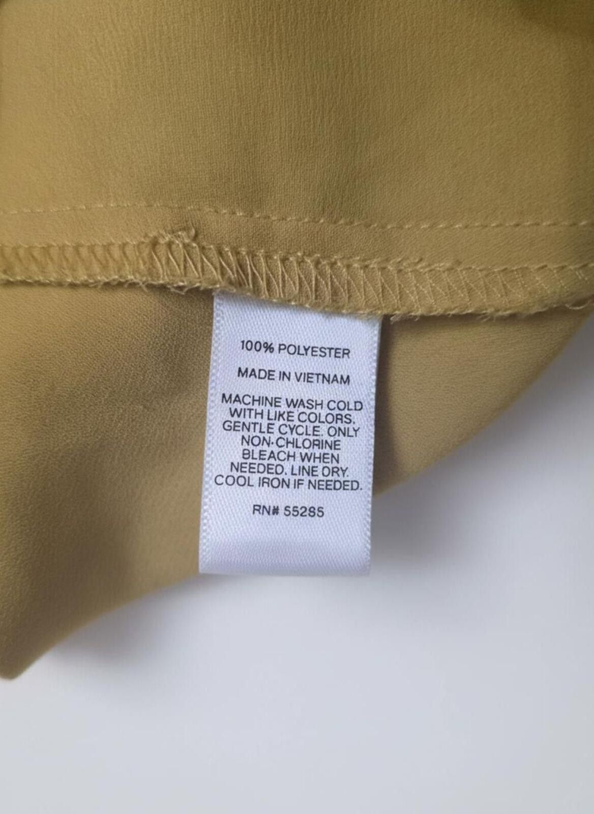Express Express Mustard Yellow Button-Up Blouse Shirt Size Small S Size S / US 4 / IT 40 - 6 Thumbnail