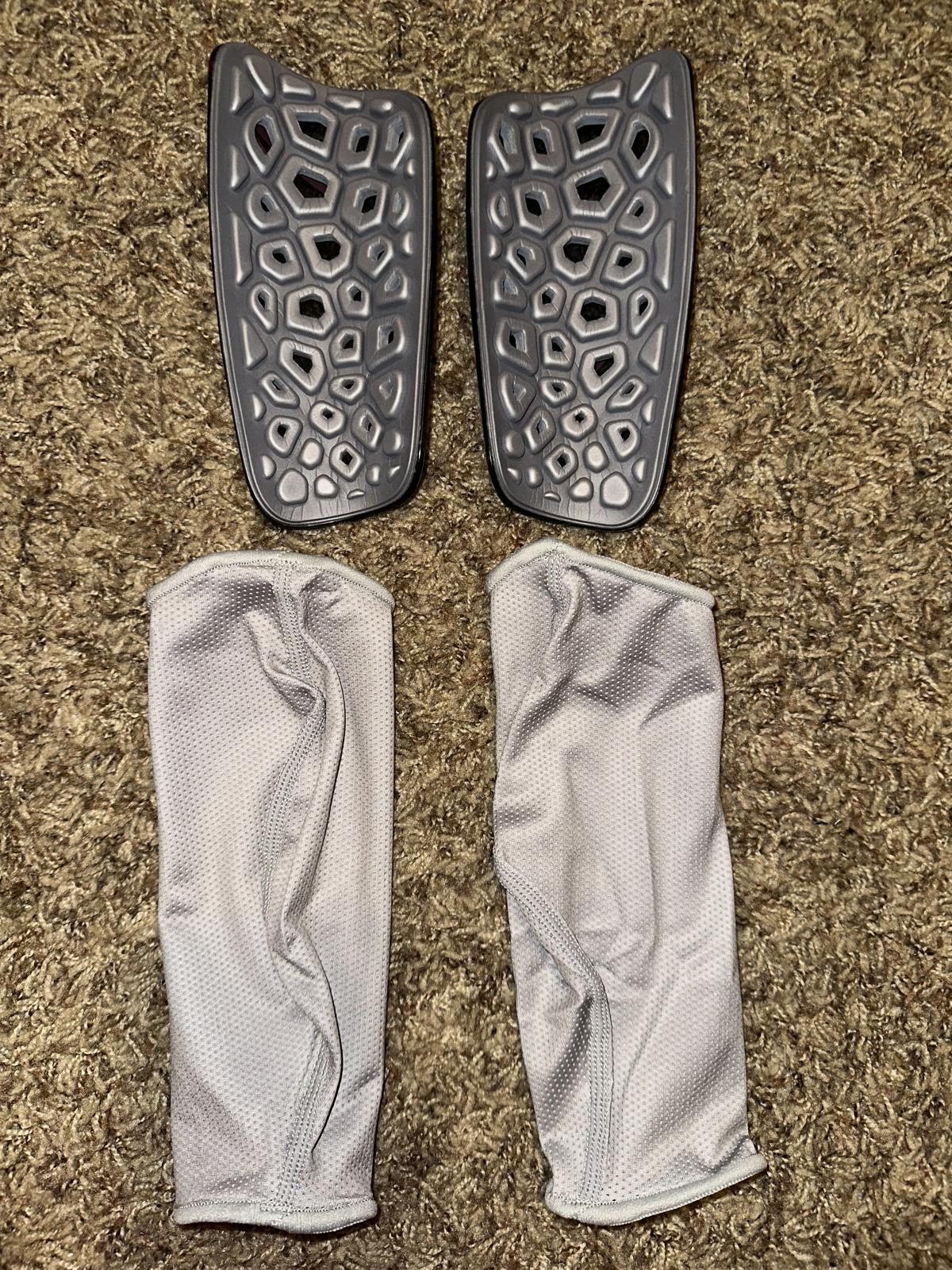 Nike Nike Mercurial Lite Shin Guards Sample Size ONE SIZE - 3 Thumbnail